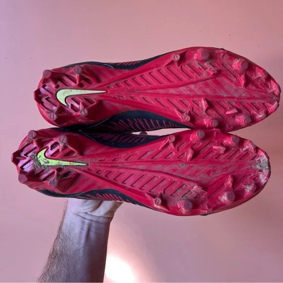 Nike Vapor Strike 4 Low Football Cleats Mens 9.5 Red 642787-610 Nike Vapor Strike 4 Low Football Cleats Mens 9.5 Red 642787-610 main image 3